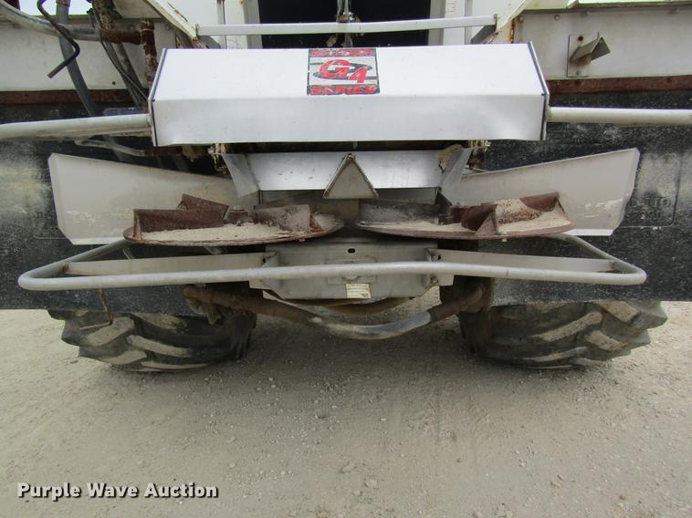 image for item DC4303 2006 Sterling L8500 applicator truck