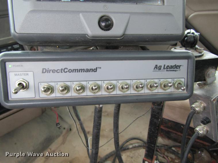 image for item DC4303 2006 Sterling L8500 applicator truck