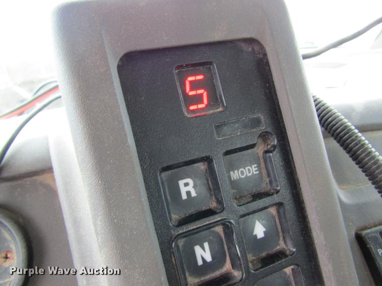 image for item DC4303 2006 Sterling L8500 applicator truck