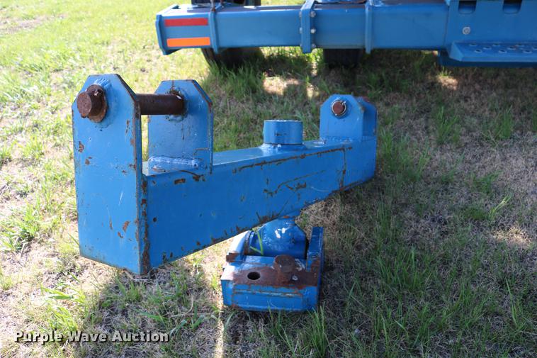 image for item DC7575 2005 Kinze 3650 split row no-till planter