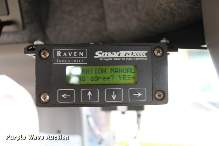 image for item DC7577 2008 Ag-Chem RoGator 1286C sprayer