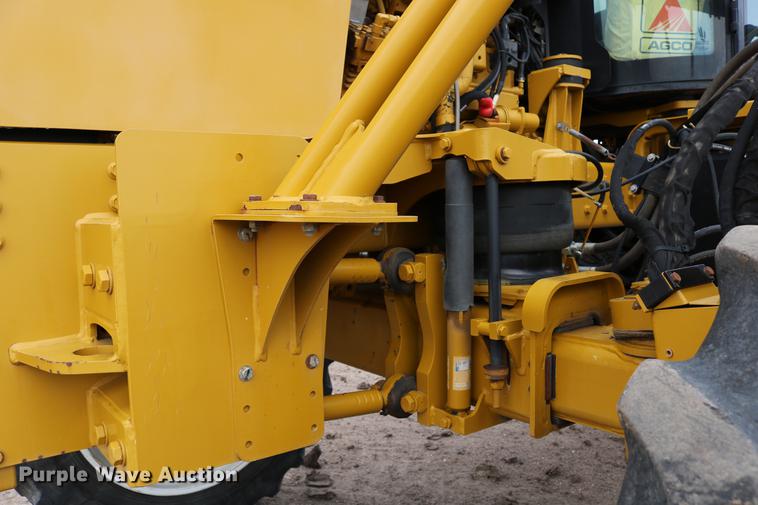 image for item DC7577 2008 Ag-Chem RoGator 1286C sprayer