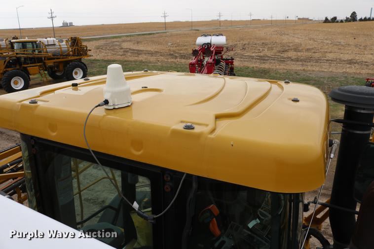 image for item DC7577 2008 Ag-Chem RoGator 1286C sprayer