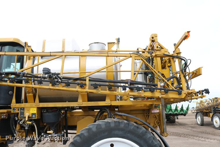 image for item DC7577 2008 Ag-Chem RoGator 1286C sprayer