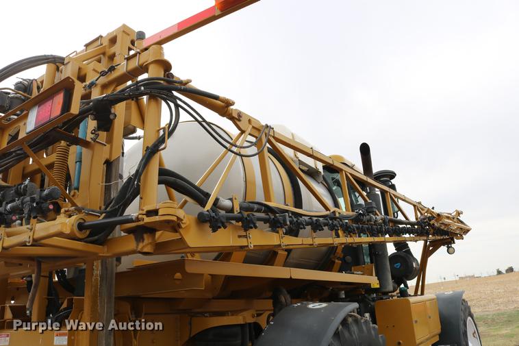 image for item DC7577 2008 Ag-Chem RoGator 1286C sprayer