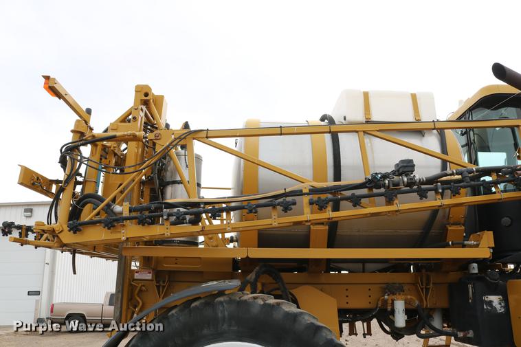 image for item DC7577 2008 Ag-Chem RoGator 1286C sprayer