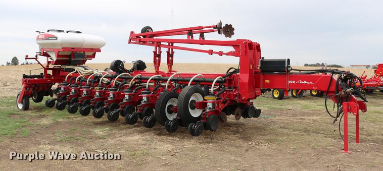 image for item DC7578 2010 AGCO 8824 planter