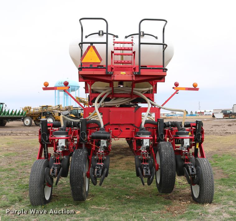 image for item DC7578 2010 AGCO 8824 planter