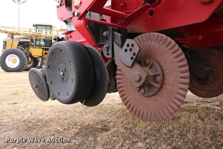 image for item DC7578 2010 AGCO 8824 planter