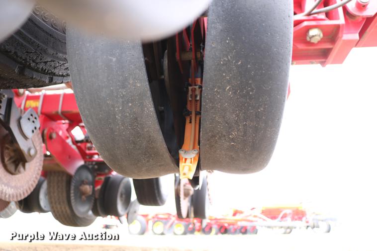 image for item DC7578 2010 AGCO 8824 planter