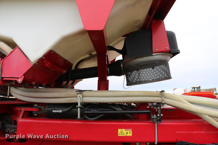 image for item DC7578 2010 AGCO 8824 planter