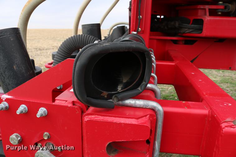 image for item DC7578 2010 AGCO 8824 planter