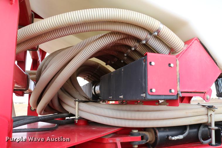 image for item DC7578 2010 AGCO 8824 planter