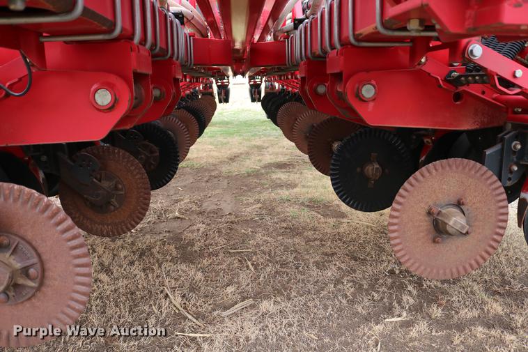 image for item DC7578 2010 AGCO 8824 planter