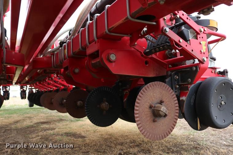 image for item DC7578 2010 AGCO 8824 planter