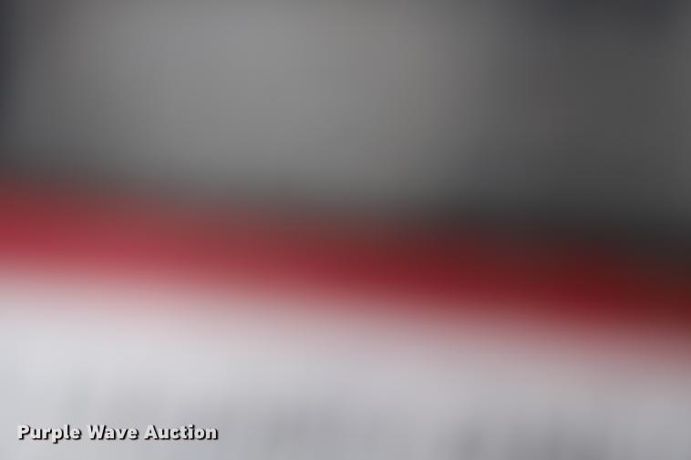 image for item DC7578 2010 AGCO 8824 planter