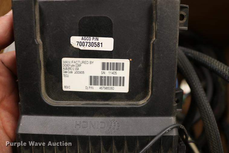 image for item DC7578 2010 AGCO 8824 planter