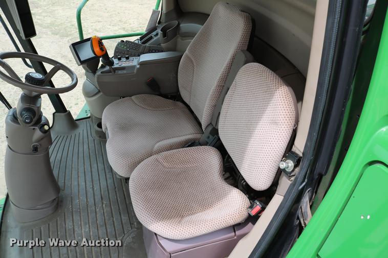 image for item DC7617 2012 John Deere S670 combine