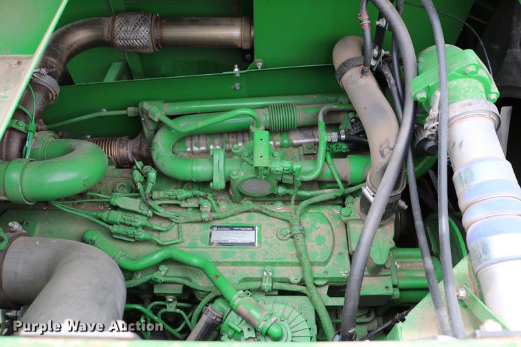 image for item DC7617 2012 John Deere S670 combine