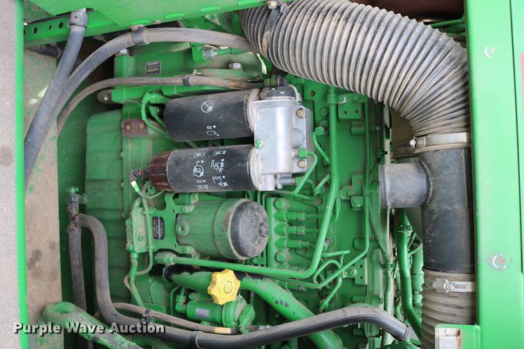 image for item DC7617 2012 John Deere S670 combine