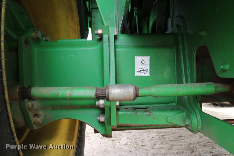 image for item DC7617 2012 John Deere S670 combine