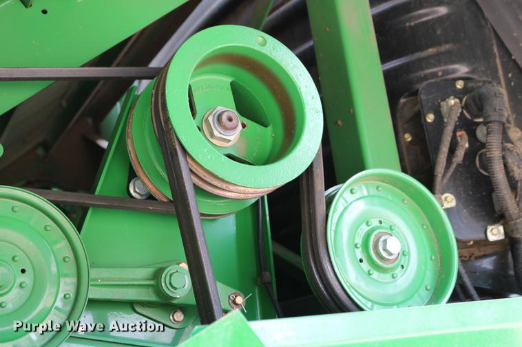 image for item DC7617 2012 John Deere S670 combine