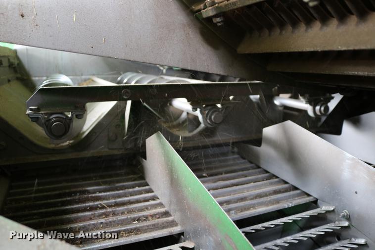 image for item DC7617 2012 John Deere S670 combine