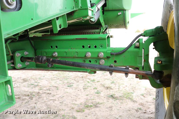 image for item DC7617 2012 John Deere S670 combine