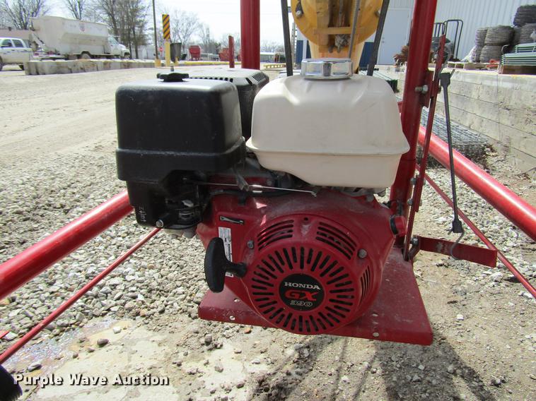 image for item DD7431 Westfield WR80-36 grain auger