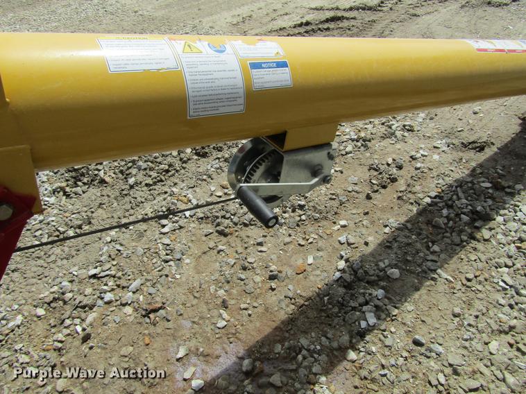 image for item DD7431 Westfield WR80-36 grain auger