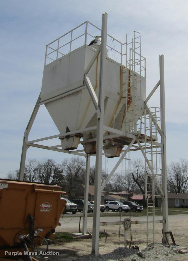 image for item DD7433 Shop built overhead grain bin