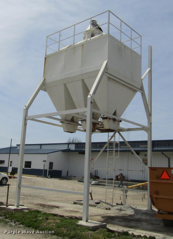 image for item DD7433 Shop built overhead grain bin