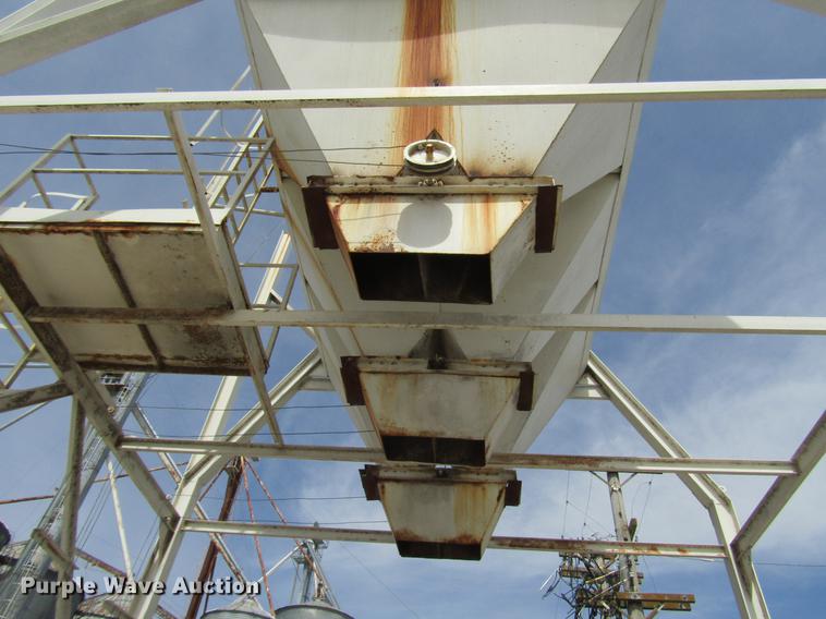 image for item DD7433 Shop built overhead grain bin