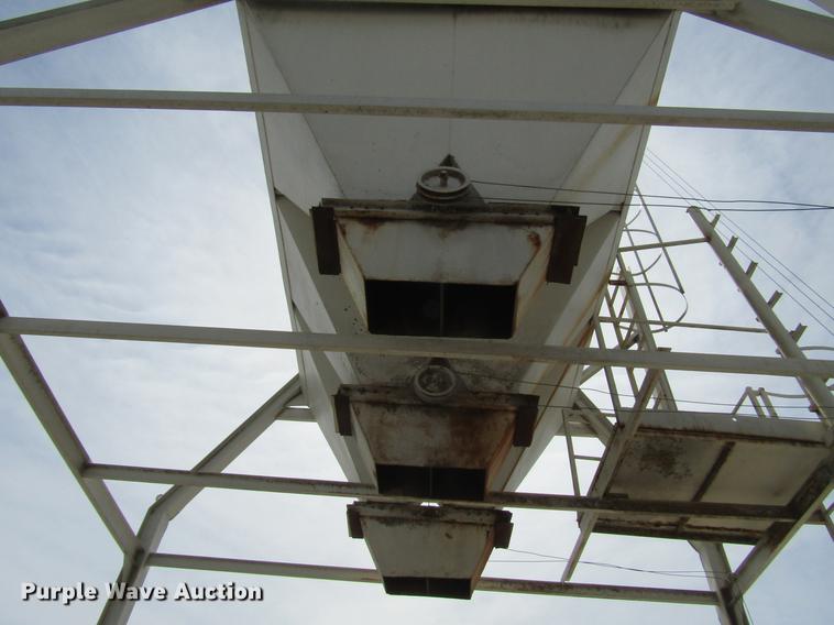image for item DD7433 Shop built overhead grain bin