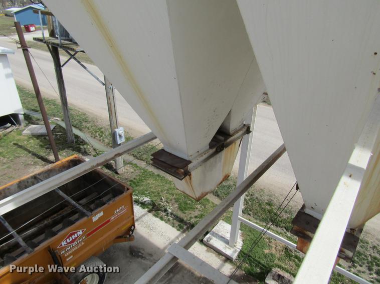 image for item DD7433 Shop built overhead grain bin