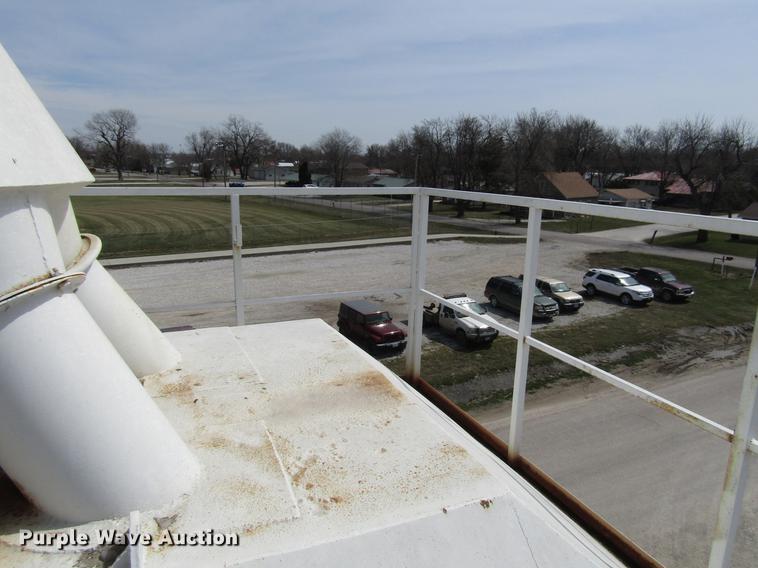 image for item DD7433 Shop built overhead grain bin