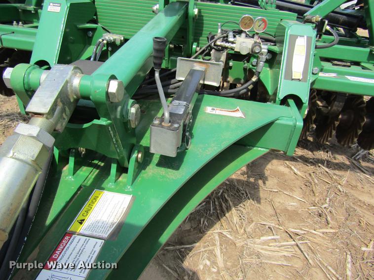 image for item DD8752 2013 Great Plains Turbo Max 3500TM vertical tillage