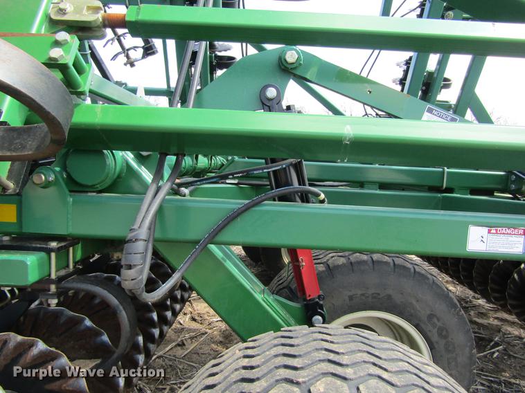 image for item DD8752 2013 Great Plains Turbo Max 3500TM vertical tillage