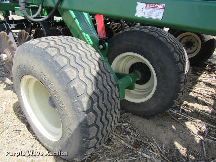 image for item DD8752 2013 Great Plains Turbo Max 3500TM vertical tillage