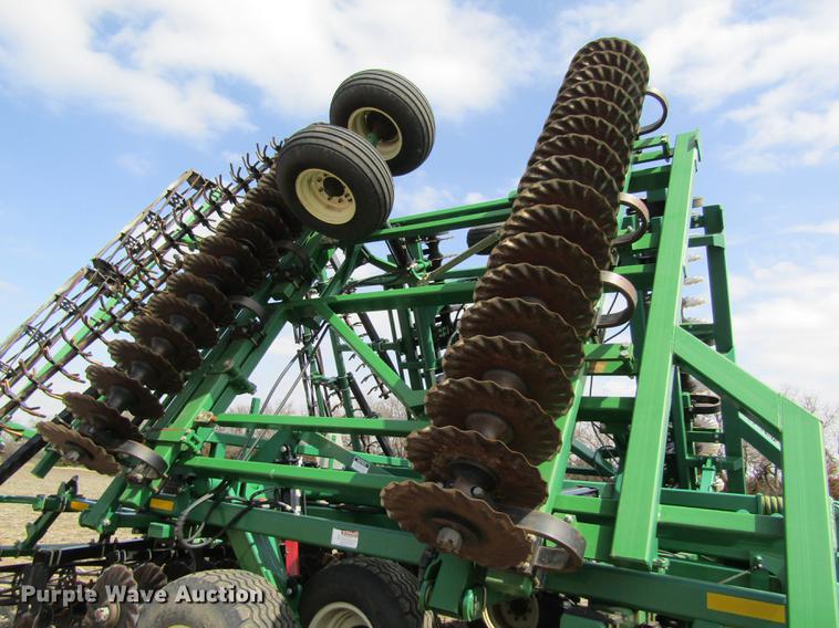 image for item DD8752 2013 Great Plains Turbo Max 3500TM vertical tillage