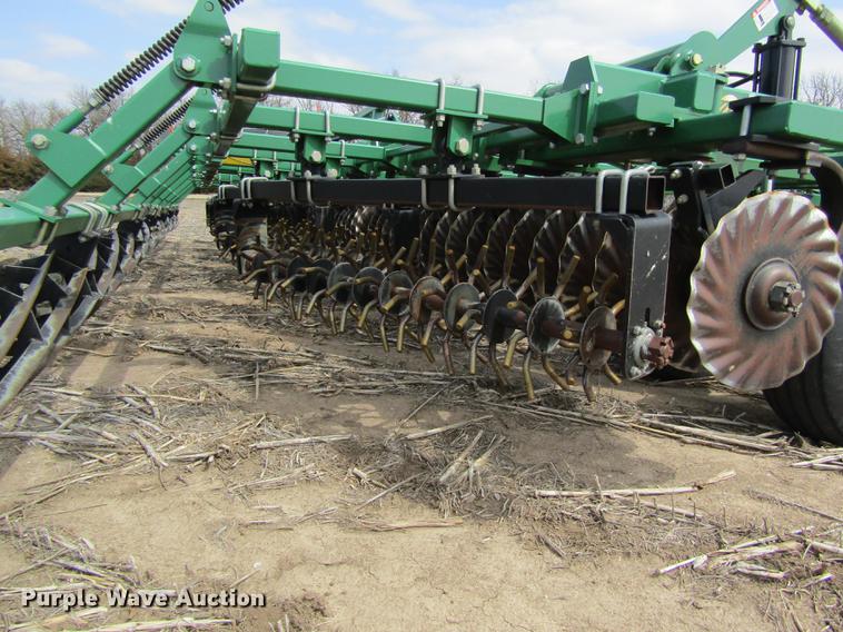 image for item DD8752 2013 Great Plains Turbo Max 3500TM vertical tillage