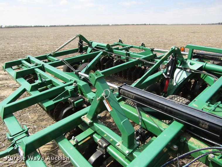 image for item DD8752 2013 Great Plains Turbo Max 3500TM vertical tillage
