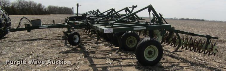 image for item DD8753 2002 QuinStar FM field cultivator