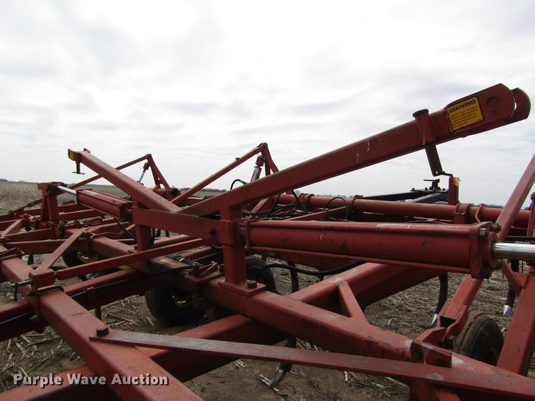 image for item DD8755 1990 Sunflower 2431-33 chisel