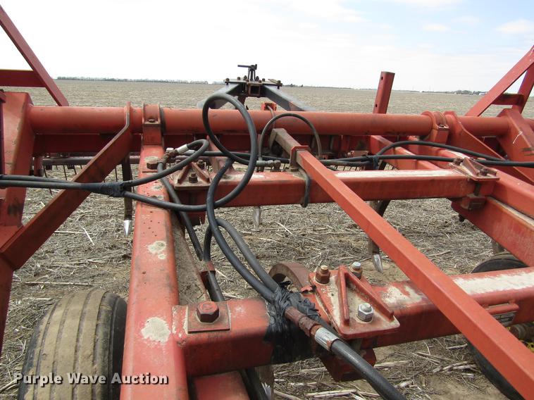 image for item DD8755 1990 Sunflower 2431-33 chisel