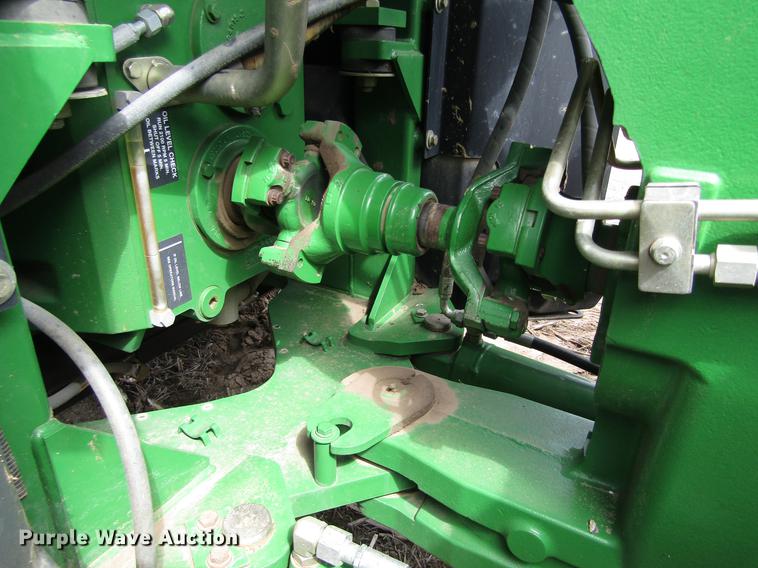 image for item DD8756 2007 John Deere 9320 4WD tractor