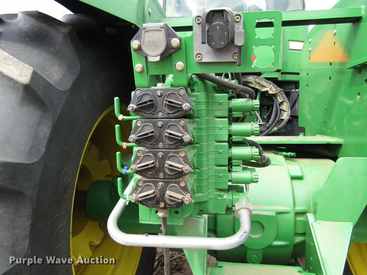 image for item DD8756 2007 John Deere 9320 4WD tractor