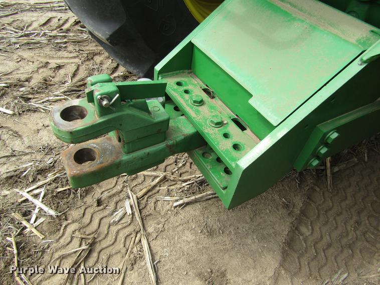 image for item DD8756 2007 John Deere 9320 4WD tractor