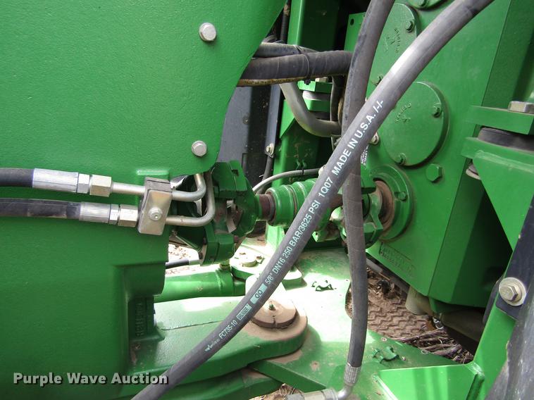 image for item DD8756 2007 John Deere 9320 4WD tractor