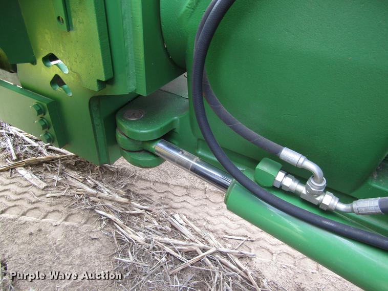 image for item DD8756 2007 John Deere 9320 4WD tractor